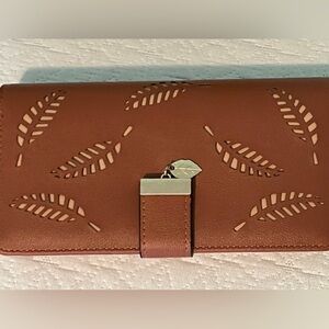 Vagabond goods leather wallet. New.